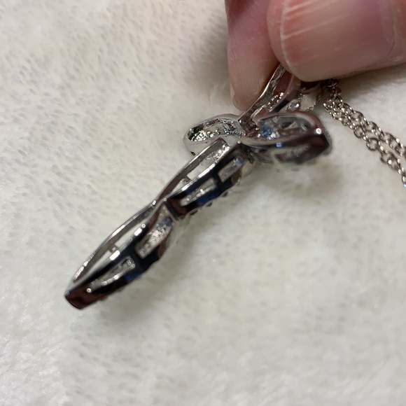 Beautiful silver tone necklace with black and clear stones on cross - Picture 10 of 16